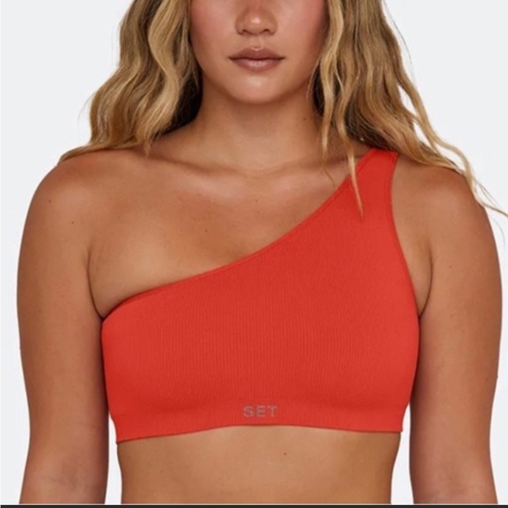 NWOT Set Active Sports Bra Sculptflex Ribbed One Shoulder Bra Guava
